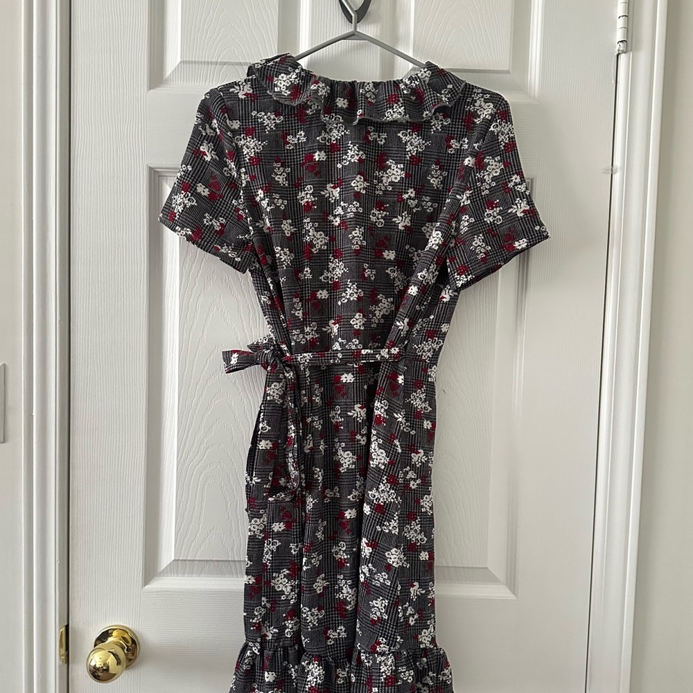 Floral Ruffle Wrap Dress - Picture 2 of 5